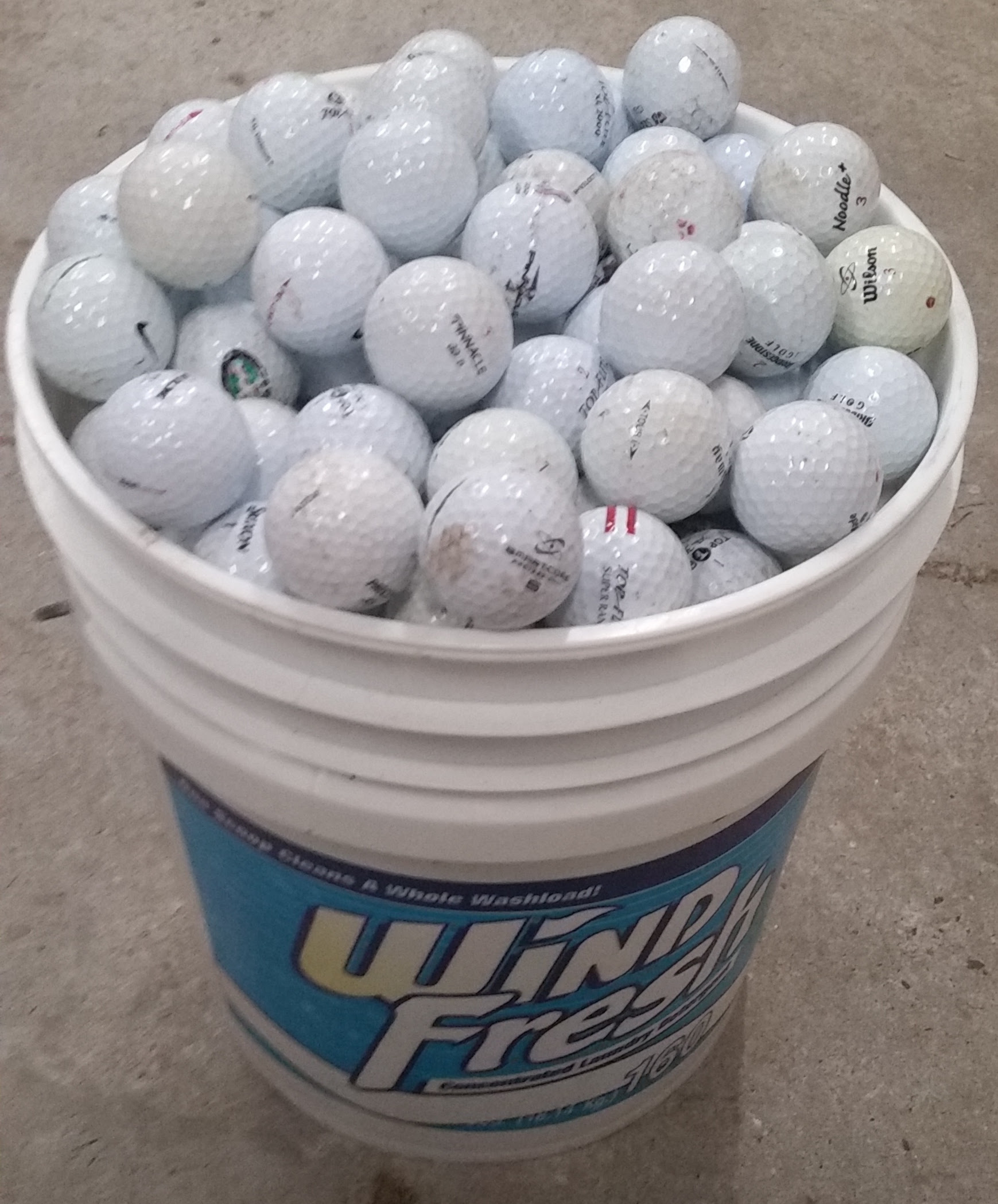 How Many Golf Balls Fit Into A 5 Gallon Bucket