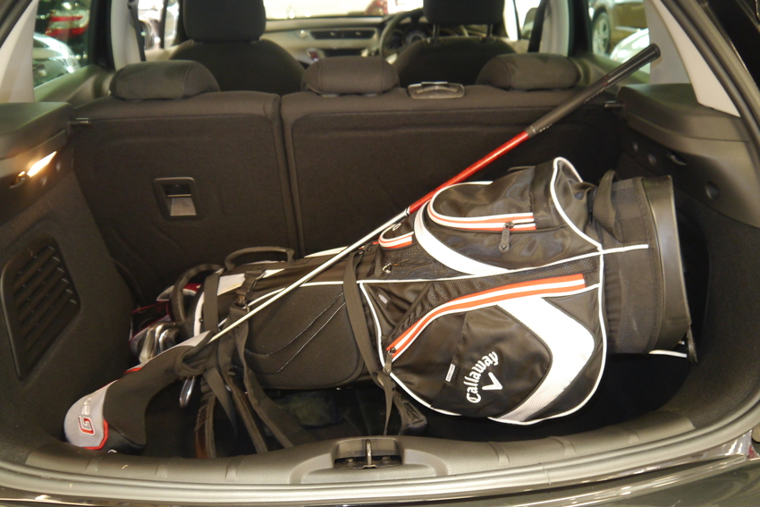Storing Golf Clubs In The Car Trunk
