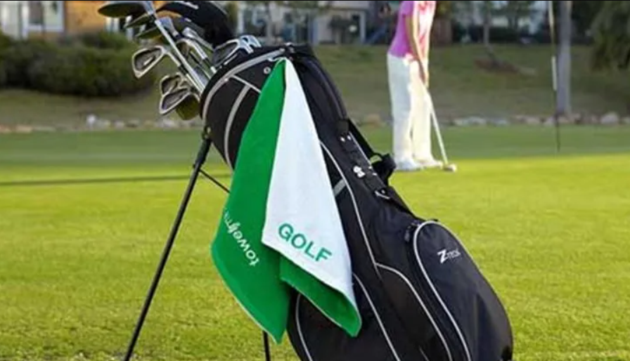How to hang golf towel with hole in middle