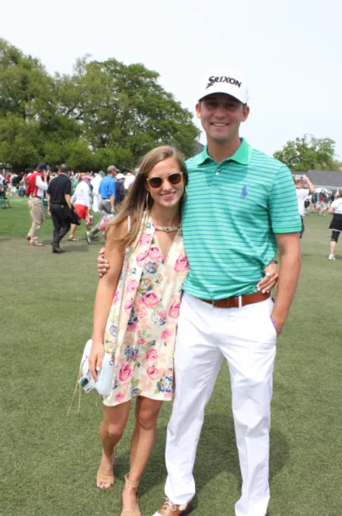 What do ladies wear to the masters golf tournament
